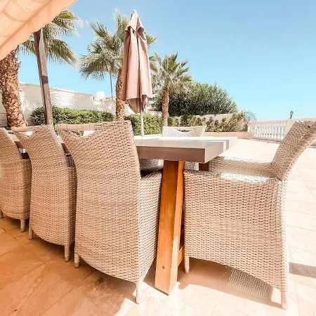 Julia, First Line, 3 Bedrooms, Stunning Ocean View, Pool In