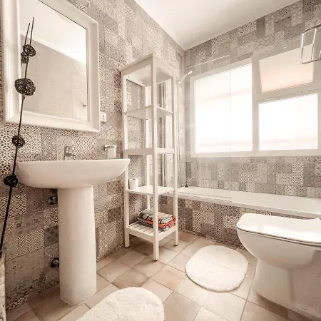 Julia, First Line, 3 Bedrooms, Stunning Ocean View, Pool In Villa