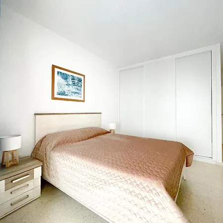 Julia, First Line, 3 Bedrooms, Stunning Ocean View, Pool In Villa