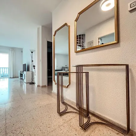 Willa Julia, First Line, 3 Bedrooms, Stunning Ocean View, Pool In *