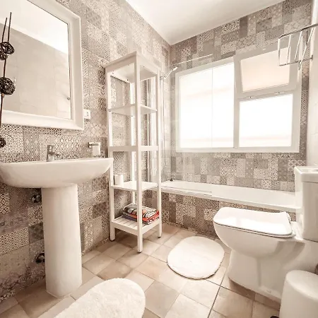 Julia, First Line, 3 Bedrooms, Stunning Ocean View, Pool In * Callao Salvaje